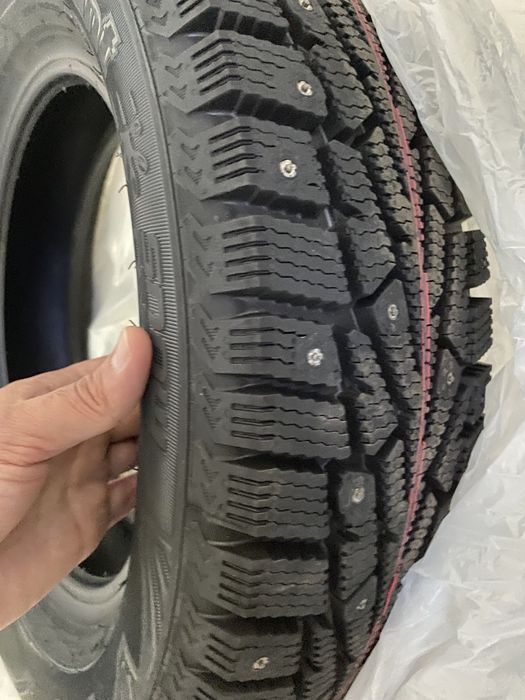 Новая зимняя резина 14/175