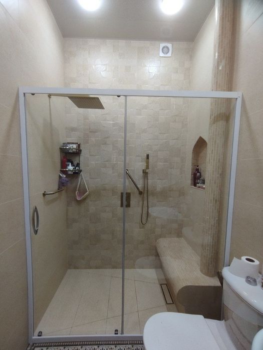 Dushavoy kabinalar.Душевые кабины.Перегородка стеклянние.Фасадние