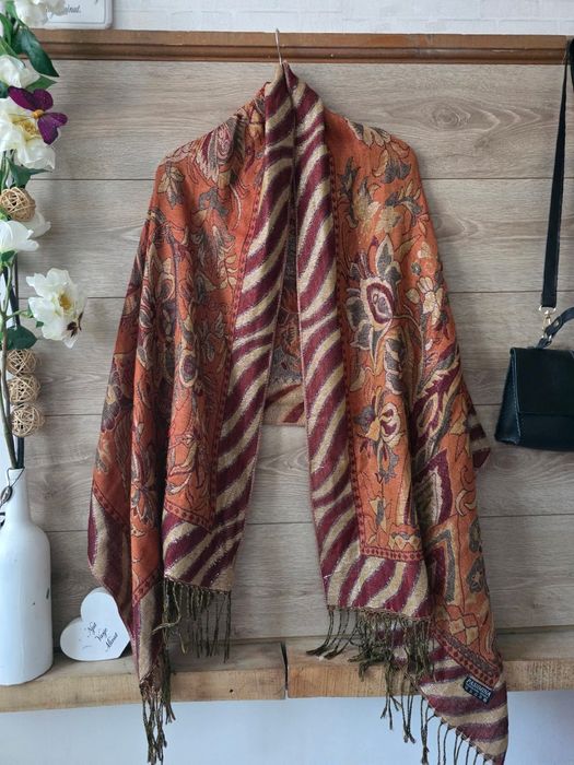 Луксозен дамски шал PASHMINA и коприна