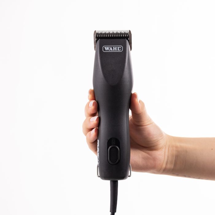 Mașină de tuns profesională WAHL Max50+ nouă