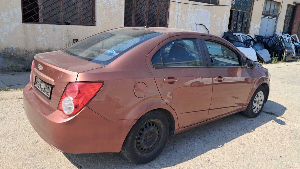 Dezmembrez Chevrolet Aveo 1.2 bezina A12XER transmisie manuala 5+1 an 2012