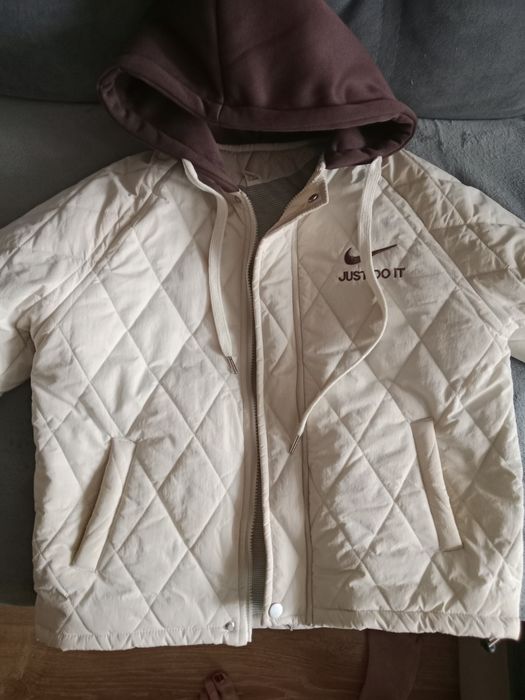 Куртка на девочку 10-12 лет