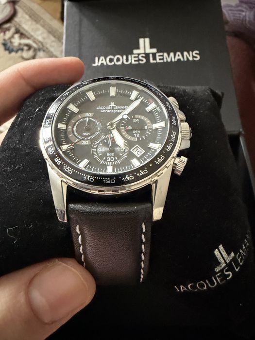 Часы наручные мужские