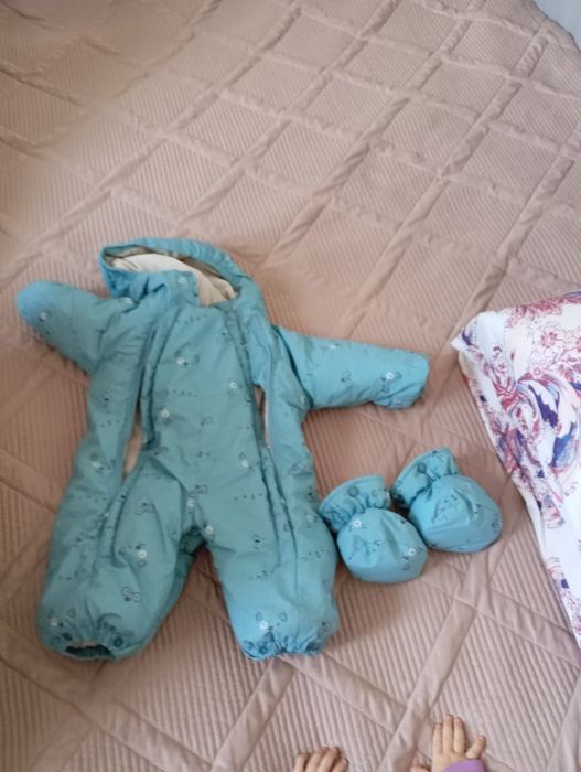 Продам комбенизон детский