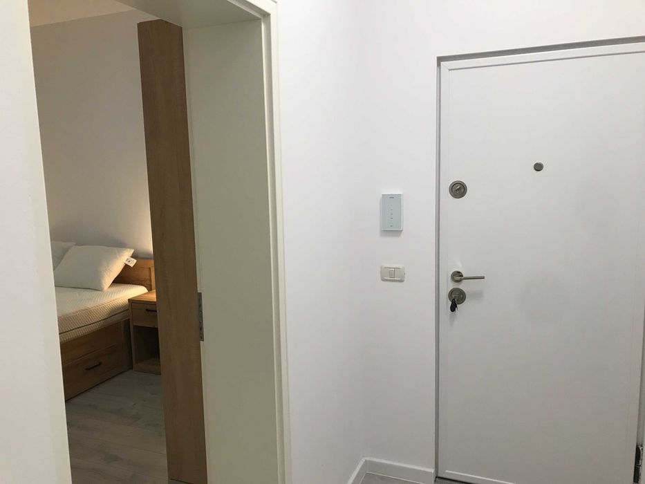 inchiriez apartament 2 camere Giroc