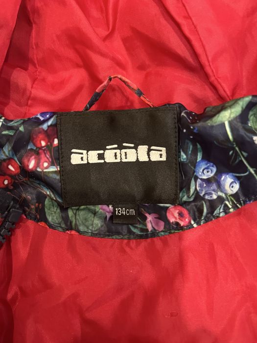Продам куртку фирмы Acoola