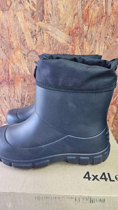 Продам сапоги резиновые утепленные