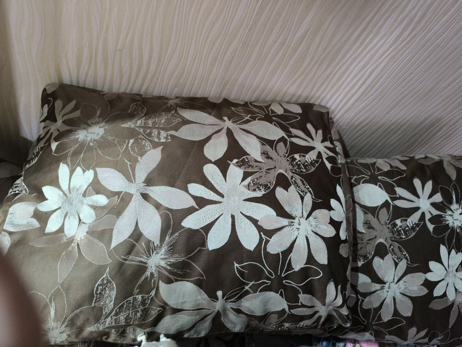 Срочно диван продам