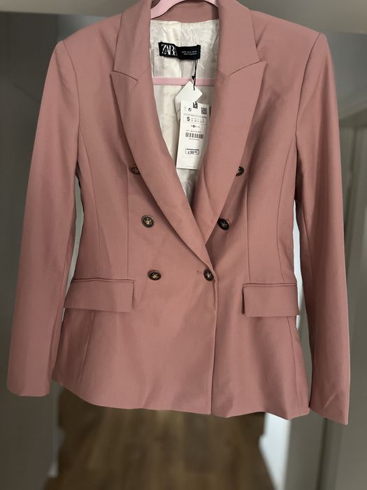ZARA Blazer roz S - NOU, etichetă 59€, cambrat elegant