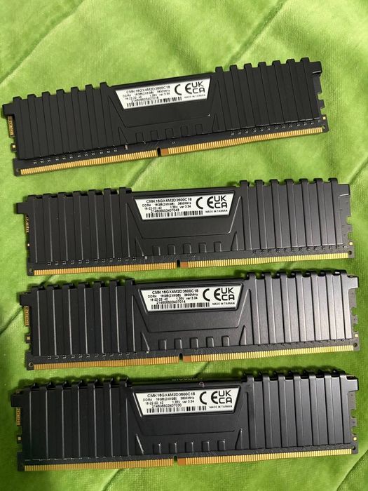 Corsair Vengeance ddr4 32gb ( 4 x 8gb ) cl 18