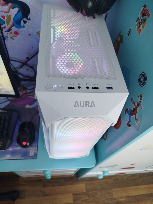 Геймърски Компютър 12/24 ядра/ 16GB DDR4/ Radeon RX 580 8GB