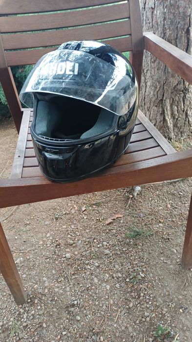 Casca moto shoei