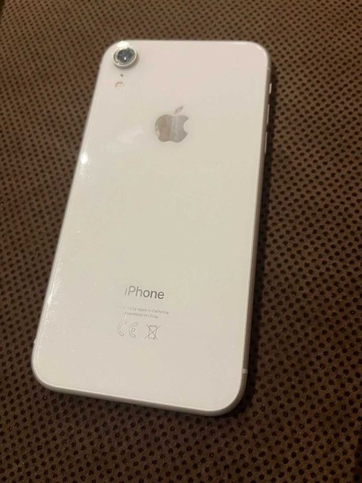 Apple iPhone XR 64GB