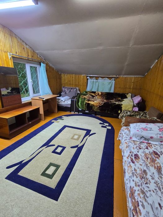 Продаётся дача в два уровня.