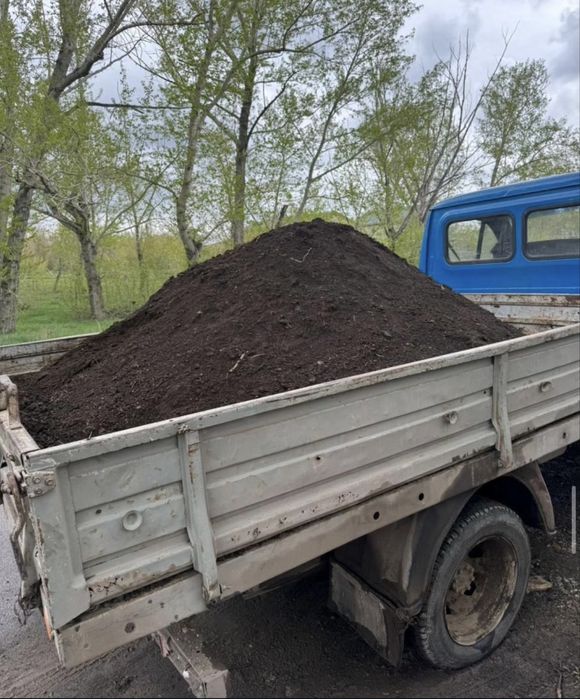 Продажа перегноя, сыпучих материалов и дров с доставкой