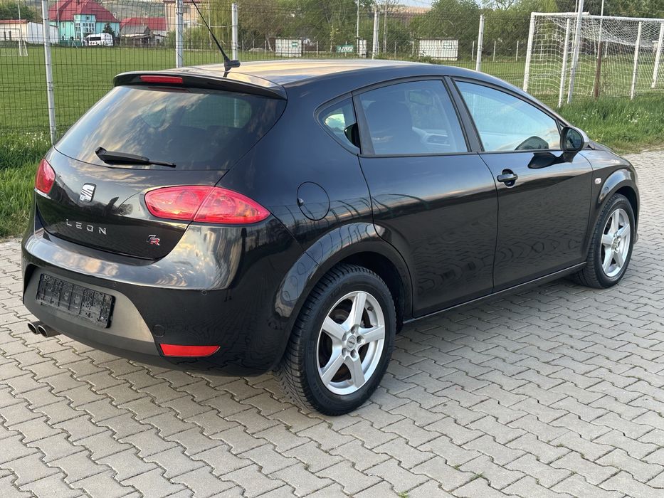 Seat Leon  Bi-xenon FR 2.0TDI