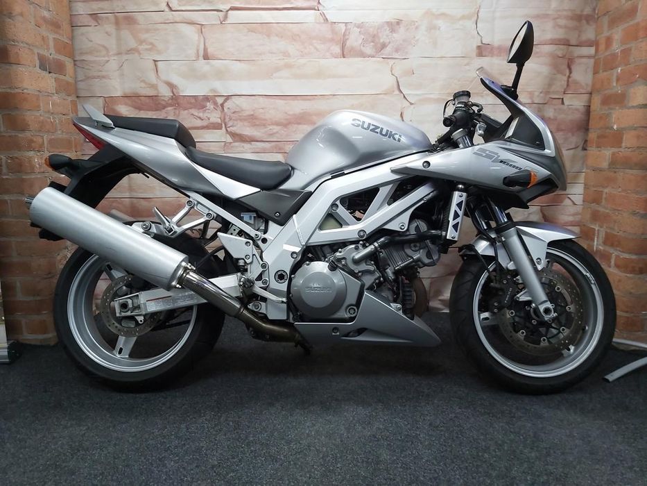 Kawasaki zx9/6 și Suzuki Sv1000 citiți dezm