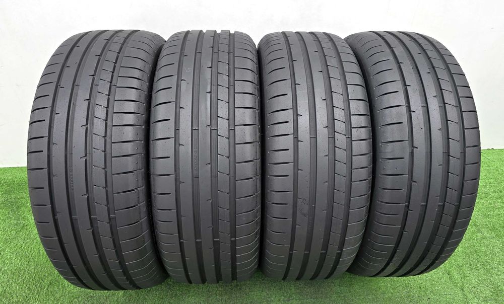 4бр. 215/55/17 DUNLOP Sport Maxx RT2 - летни