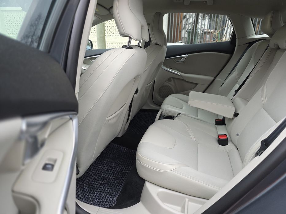 Volvo V40 2016 | 2.0 Diesel | Euro 6