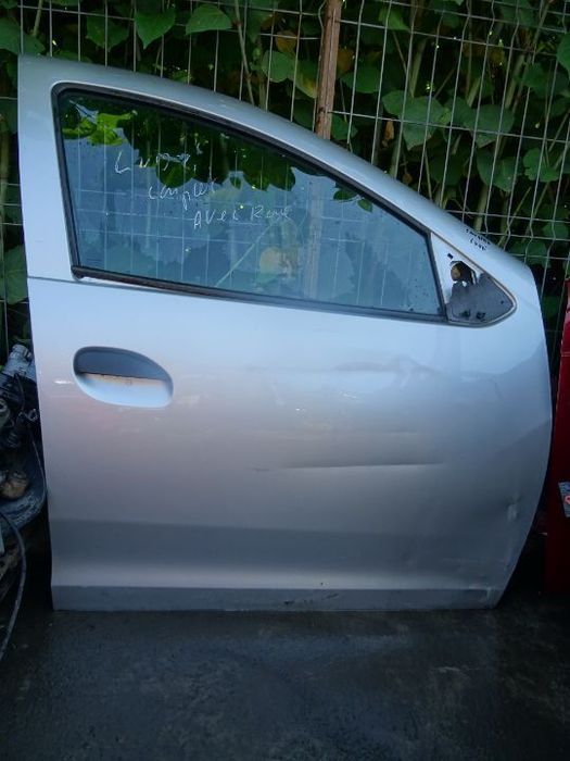 Vand Usa Fata Dreapta Dacia Sandero 2 din 2014 volan pe stanga fara rugina