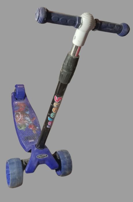 Детский самокат.