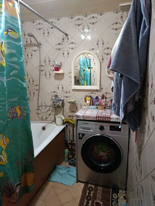 Продам Сергели-3 4/4/5