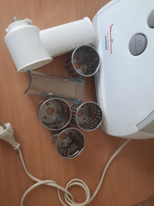 Мясорубка Moulinex hv8 2000w