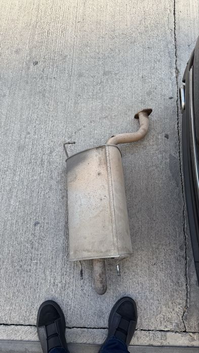 Глушитель EPICA отдам не дорога