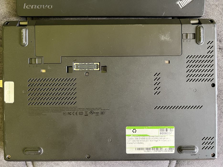 Лаптоп Lenovo ThinkPad X250 + докинг станция Ultra Dock HDMI