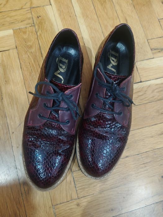 Дамски обувки - естествен лак