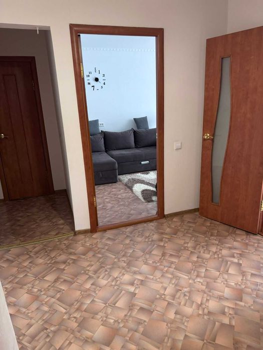 Продам двухкомнатную  квартиру