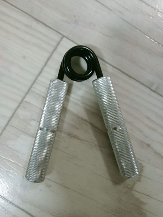 Эспандер 45кг - 120кг