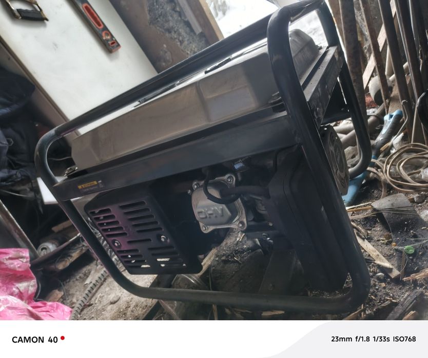 Продам генератор