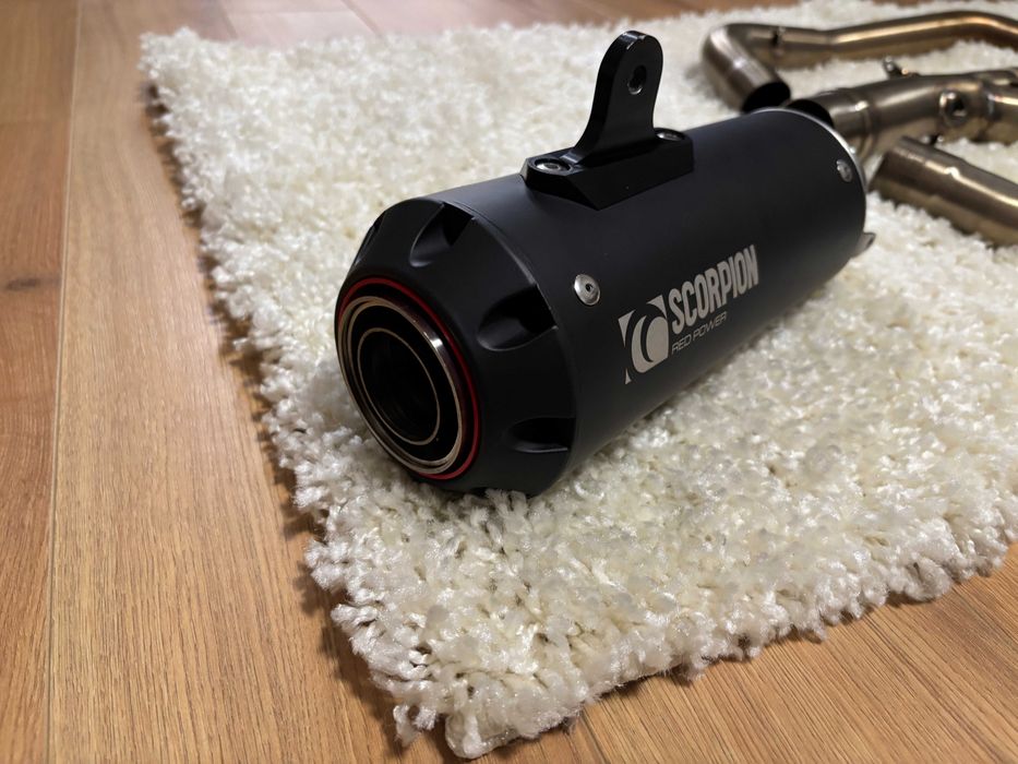 Генерация Scorpion Red Power – Black Ceramic за Yamaha MT-07