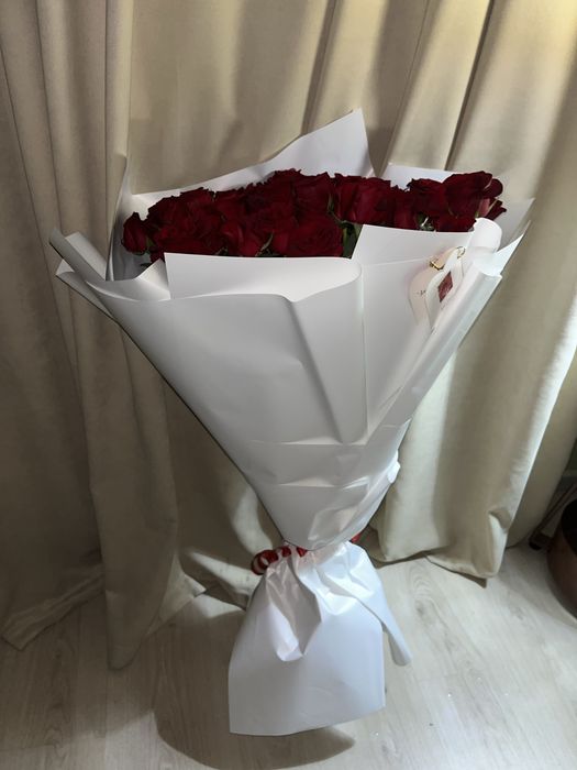 51 голландская длинная роза