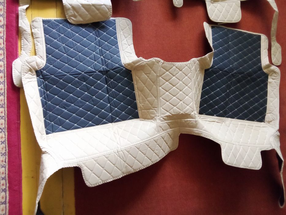 Коврики на внедорожник