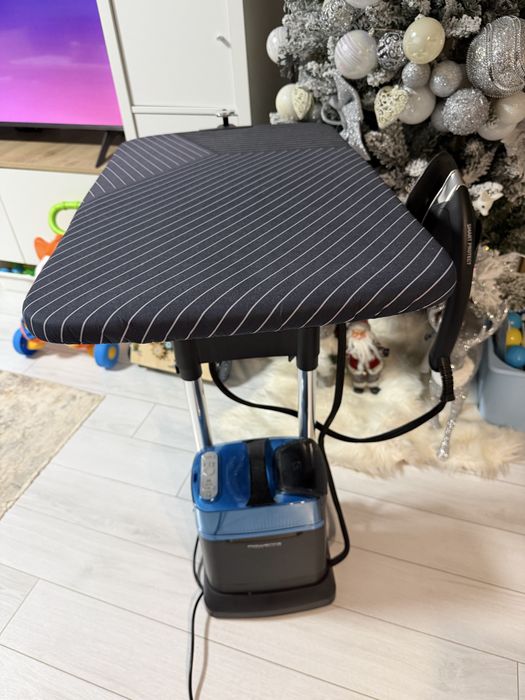 Уред за гладене с пара ROWENTA ROWQR2022D1.