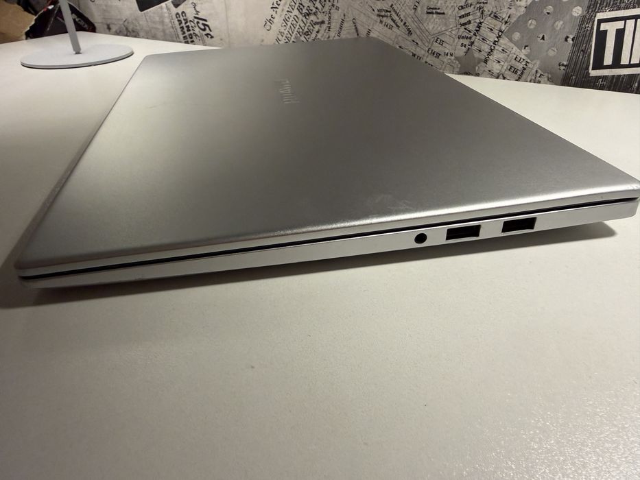 Huawei MateBook D 15 (2020) – Ryzen 5 / SSD – Rapid și elegant