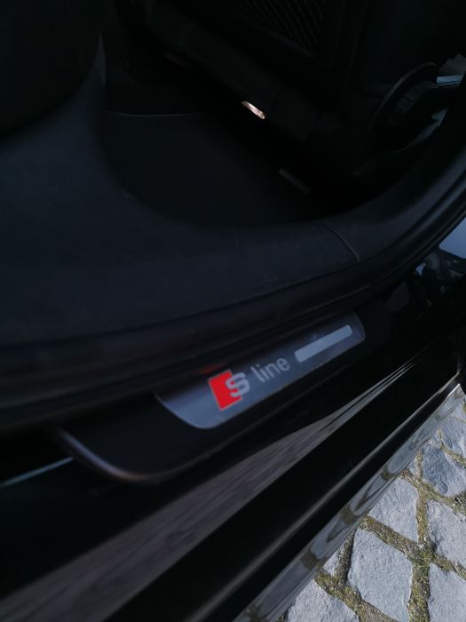 Audi A6 * S-line * 2.0 TDi