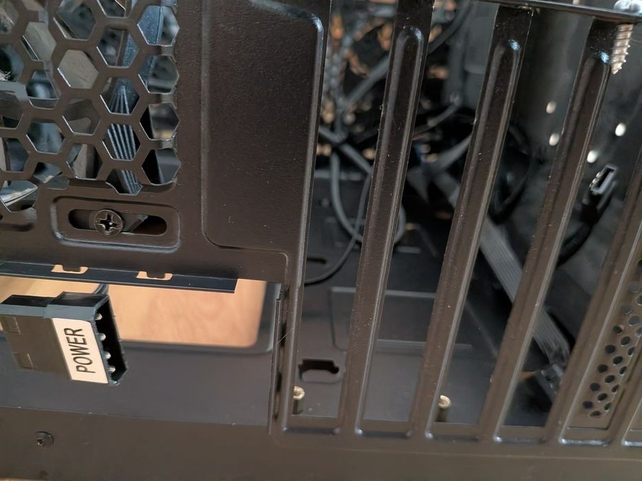 Carcasa redragon full atx