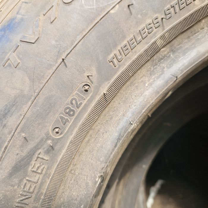 Резина 215.75.R16