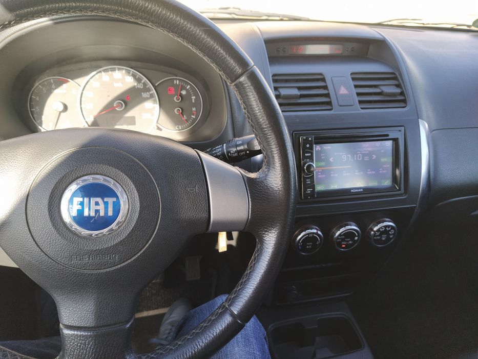 Fiat sedici-Suzuki Sx4