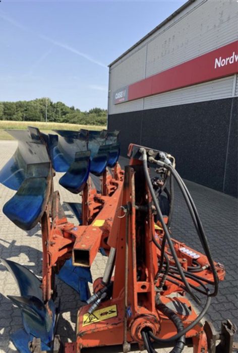 Plug Kuhn Multimaster si Master 110 103 122 cu 4 brazde 2012 Lemken