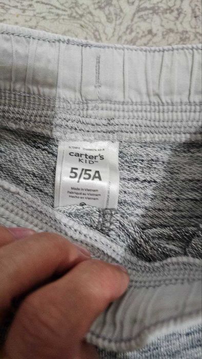 Шорты Carters и Timberland на 5 лет