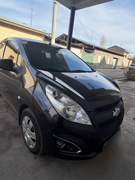 Spark 2017 yil sotiladi