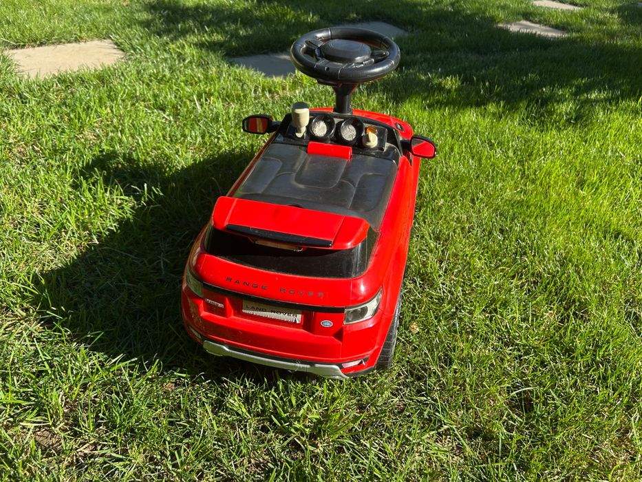 Masinuta pentru copii Land Rover Evoque Red