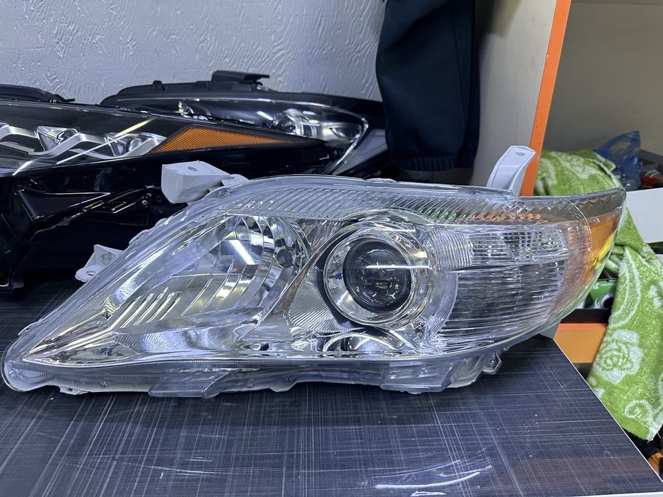 Фары на Камри 45