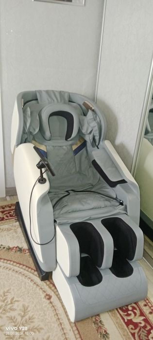 Продам массажное кресло