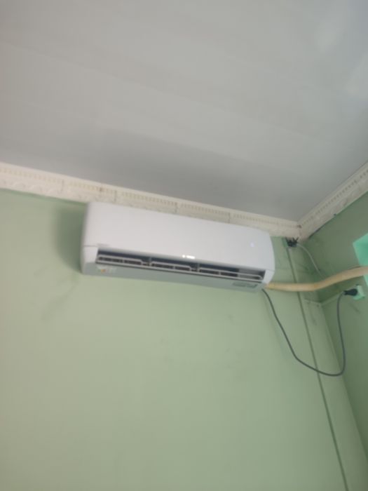 Yangi stol stul sotiladi 14 komplekt