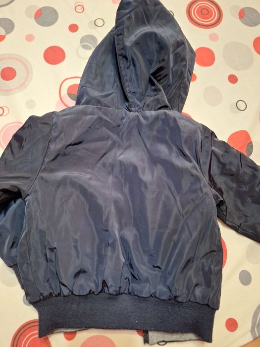 Двулицево преходно яке 80 размер